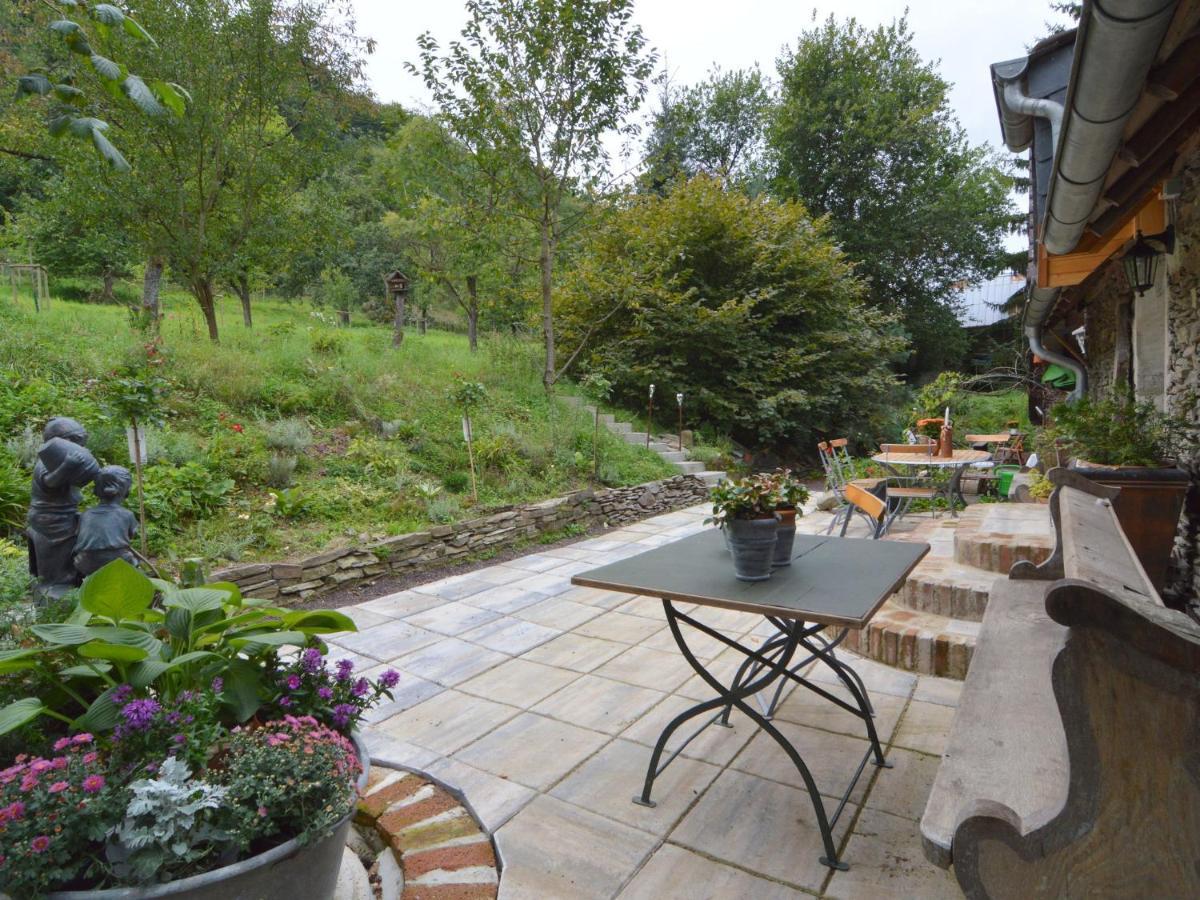 Cozy Apartment In Immerath With Fishing Near Esterno foto