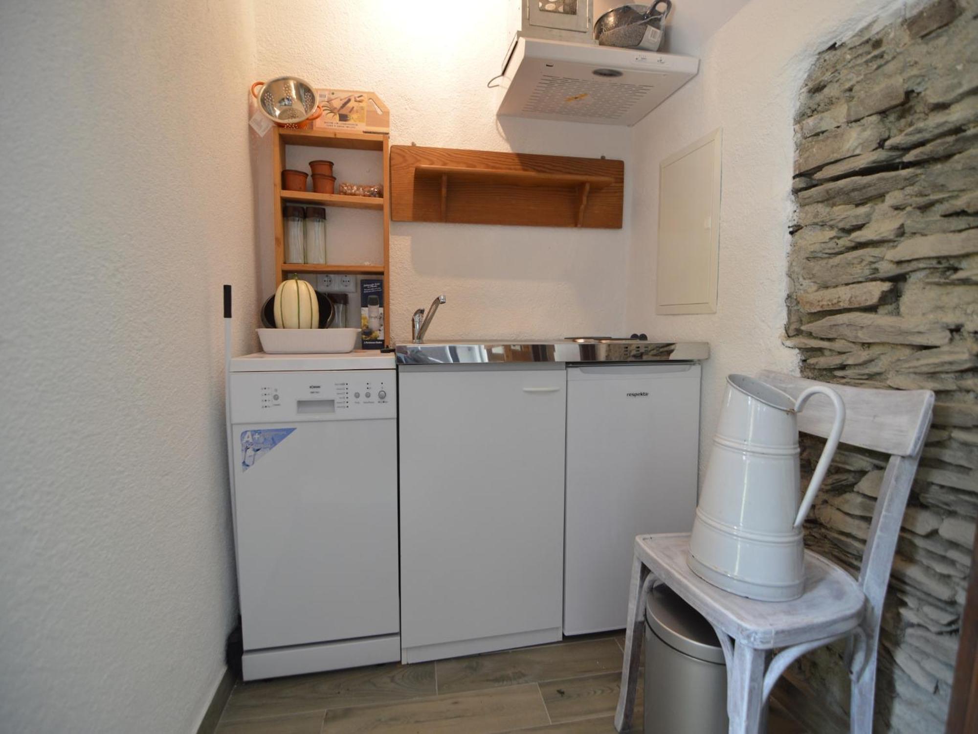 Cozy Apartment In Immerath With Fishing Near Esterno foto