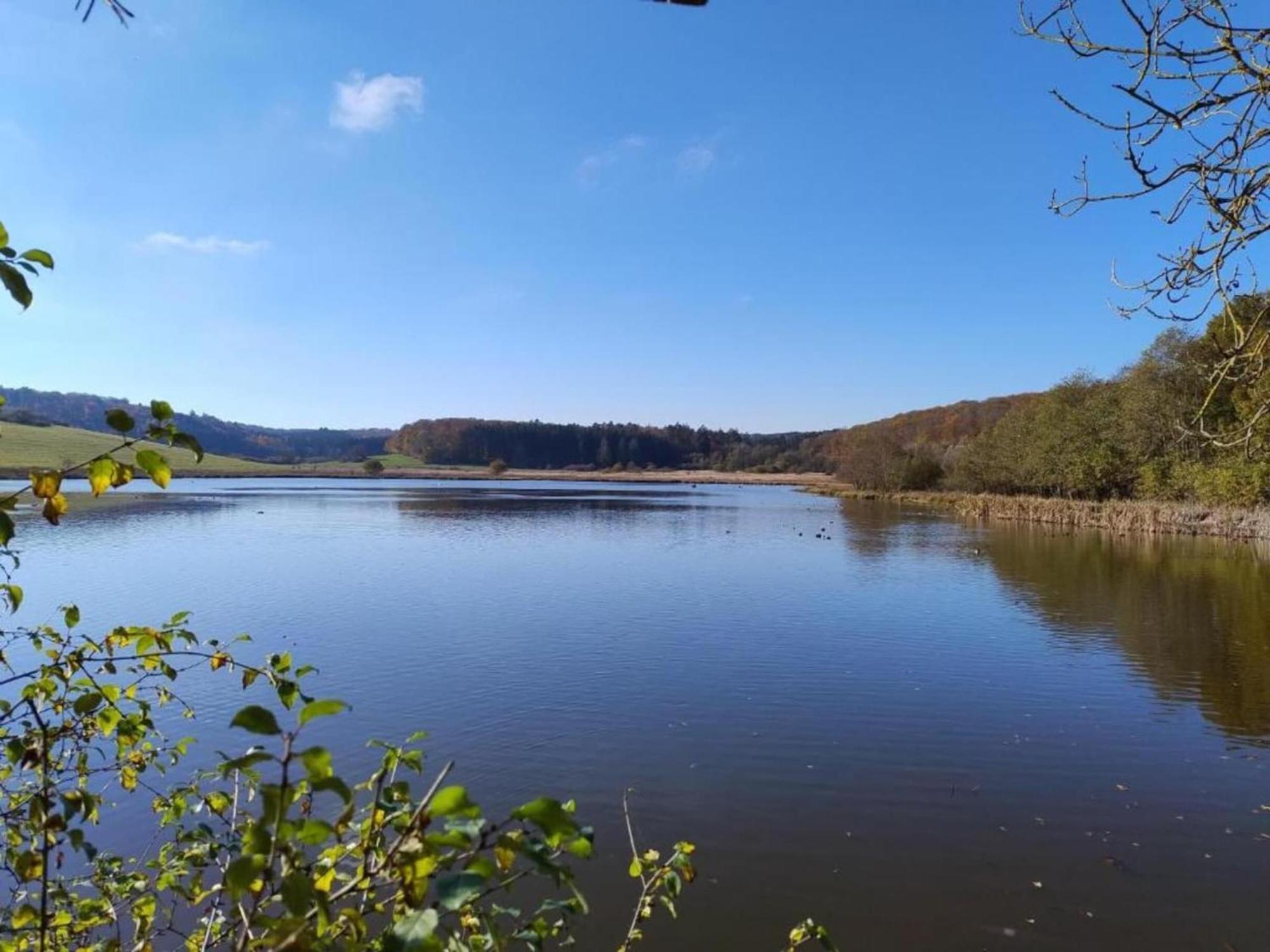 Cozy Apartment In Immerath With Fishing Near Esterno foto